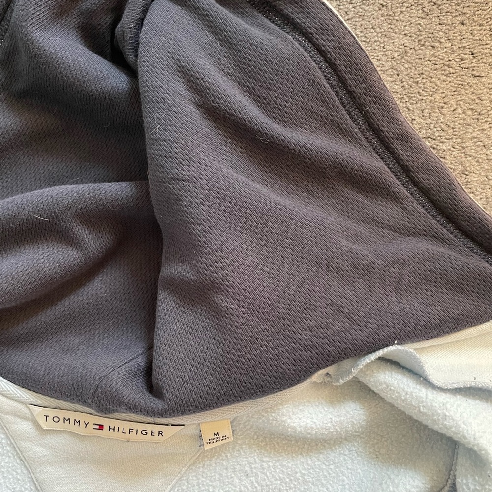 baby blue Tommy Hilfiger sweatshirt. Size: Medium. - Picture 5 of 5